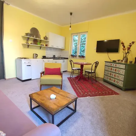 公寓 Colourful One-bedroom In A Location *